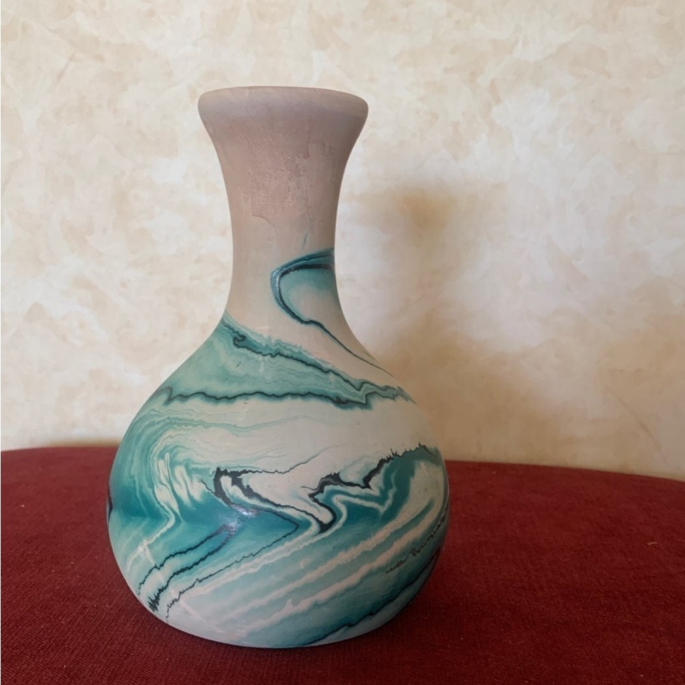 Collectible Nemadji Pottery Vase